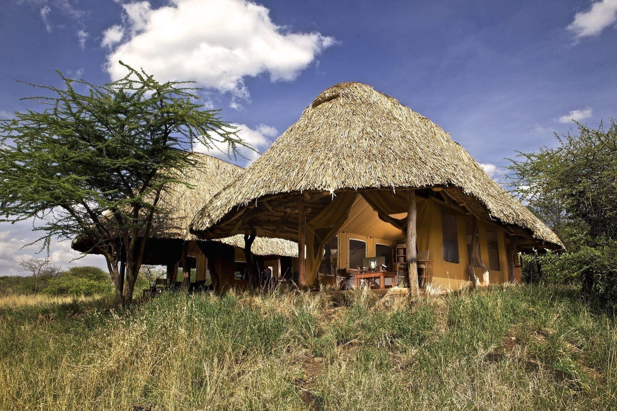 Hotel Elewana Lewa Safari Camp Timau Esterno foto